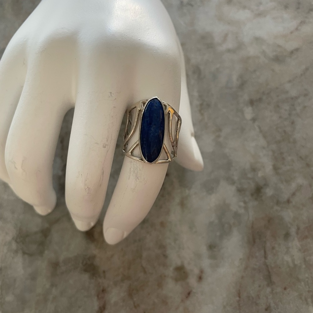 Lapis Lazuli, Sterling Silver artisan vintage Ring
